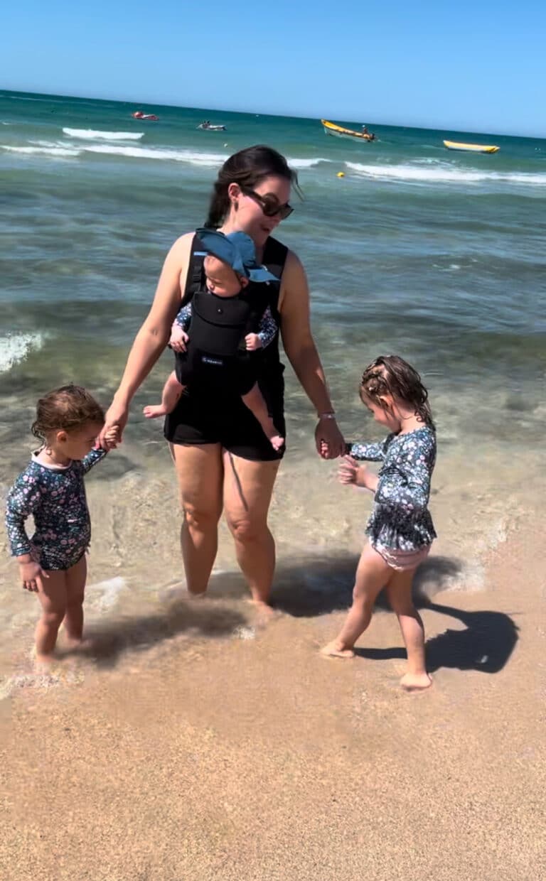 5 Best Waterproof Baby Carriers for Safe Water Fun