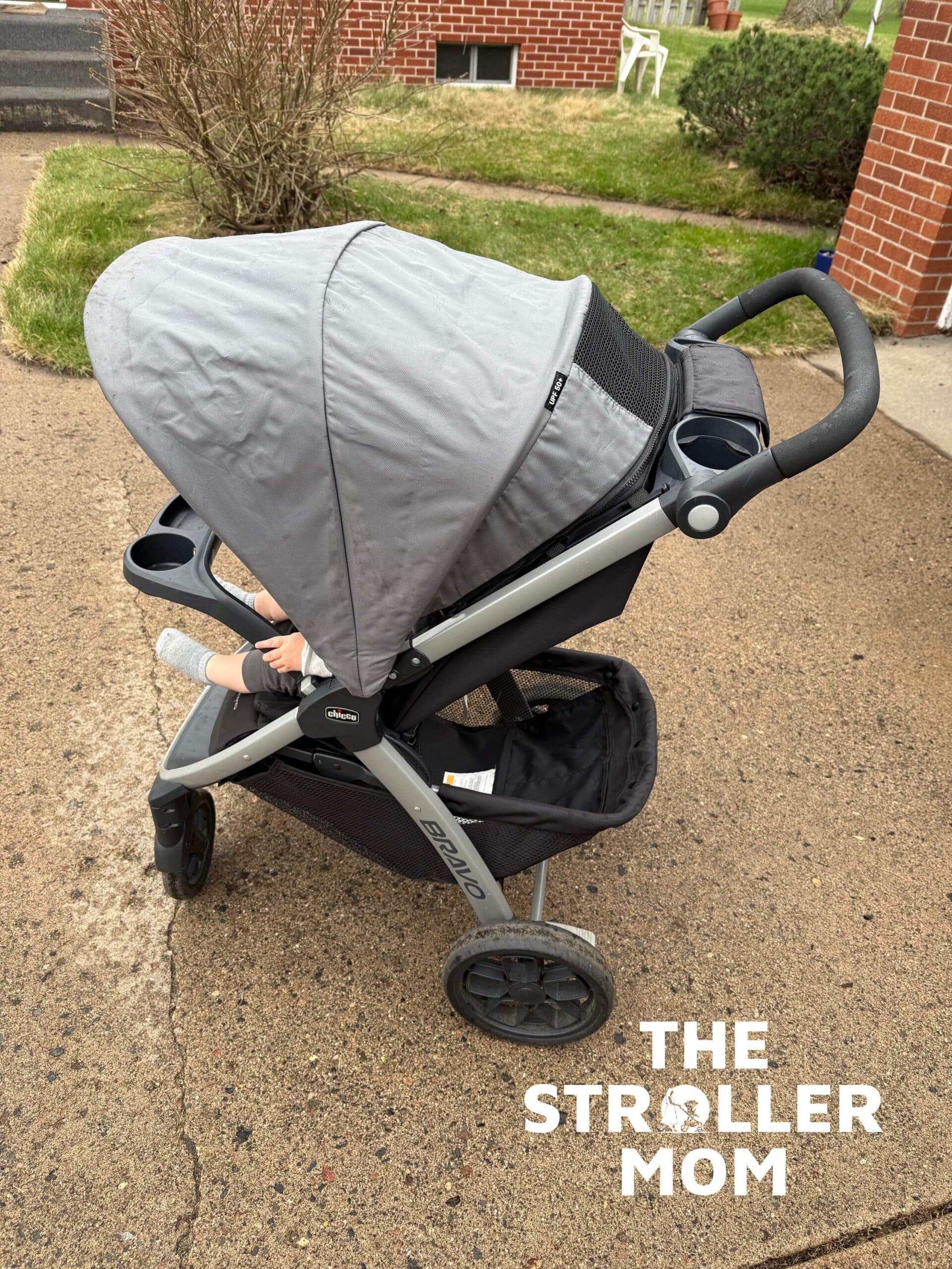 Chicco Bravo canopy extended, side view