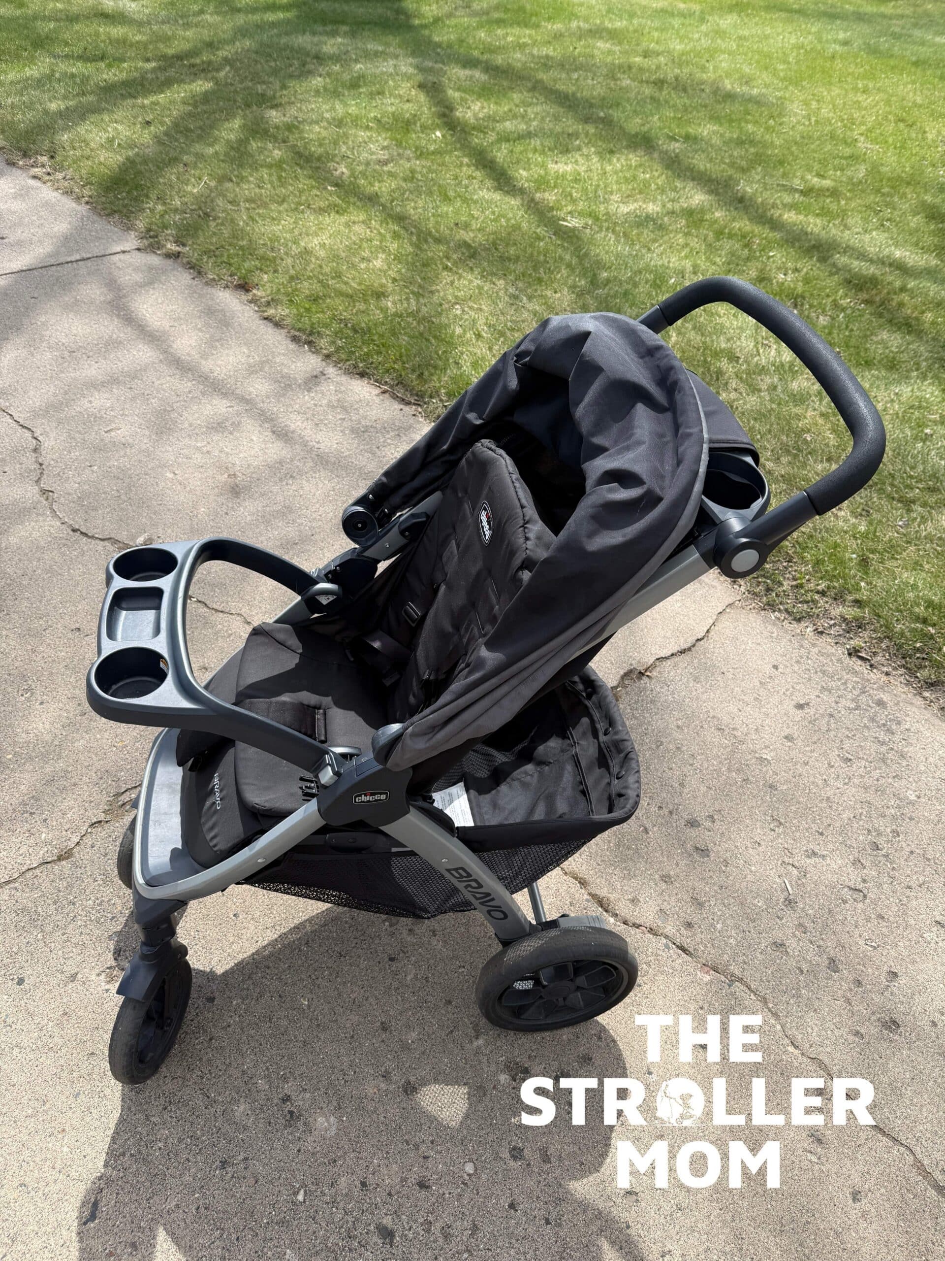 Chicco Bravo toddler seat with canopy retracted